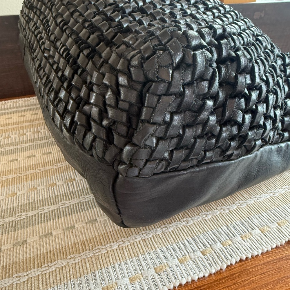 🔥REDUCED🔥 NWT‼️ Exquisite 100% Leather Black Woven Tote Bag✨✨✨ - Picture 9 of 16